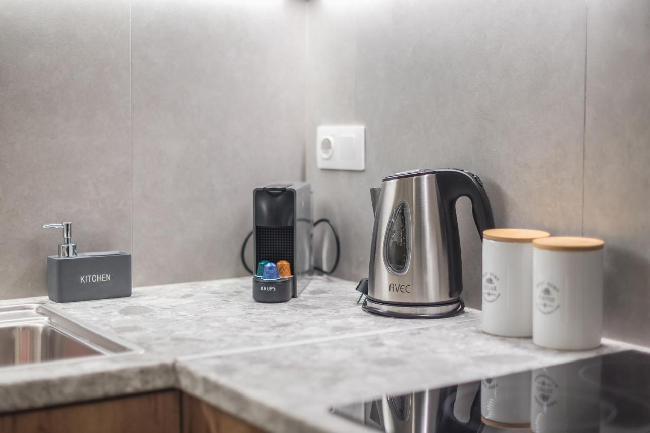 The "Warm" Apartment Атина Екстериор снимка
