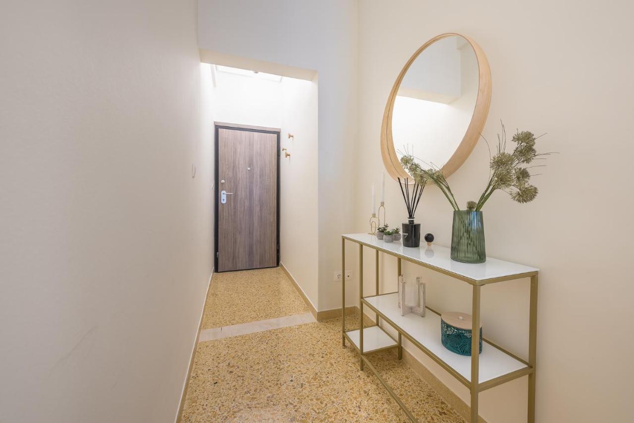 The "Warm" Apartment Атина Екстериор снимка