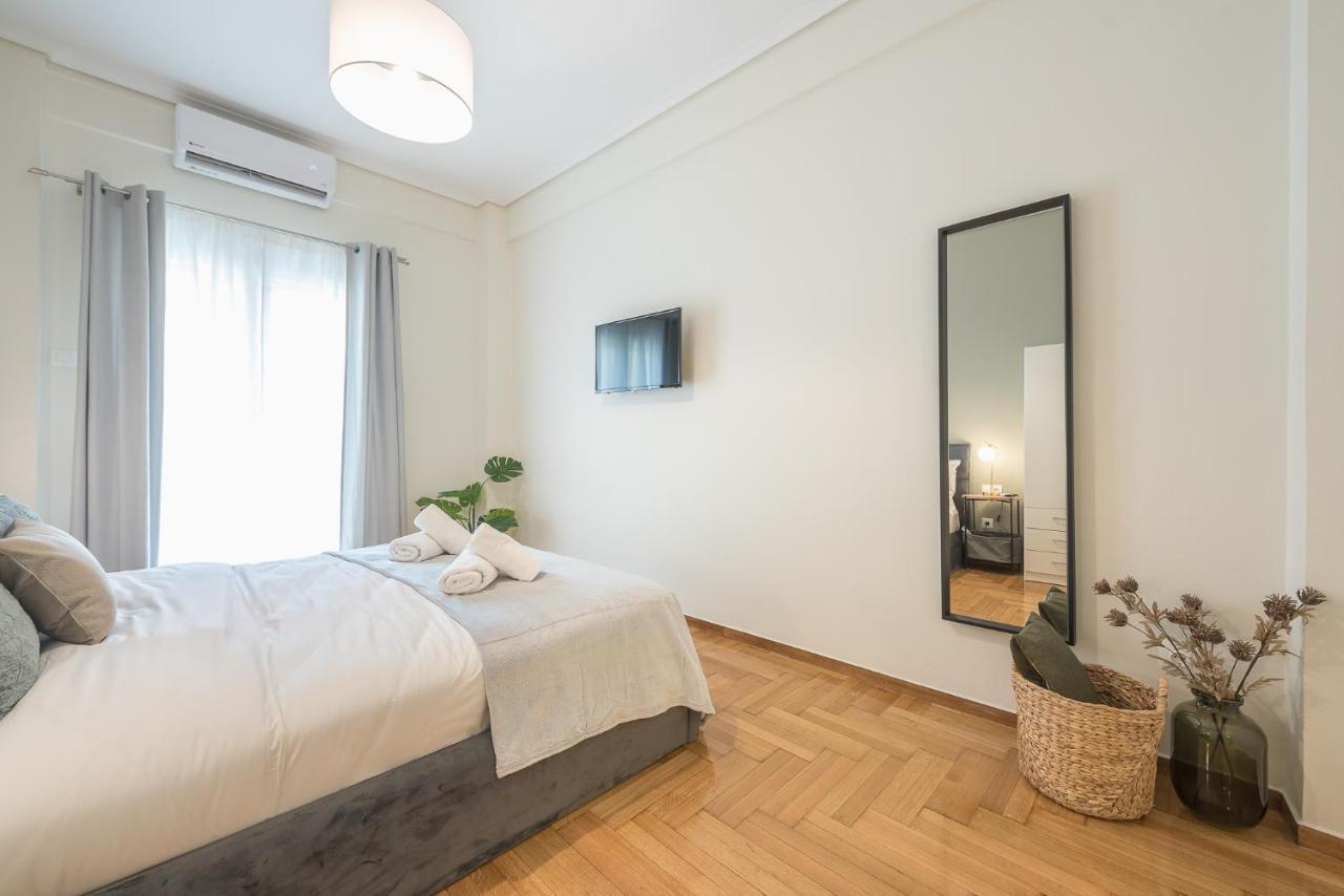 The "Warm" Apartment Атина Екстериор снимка